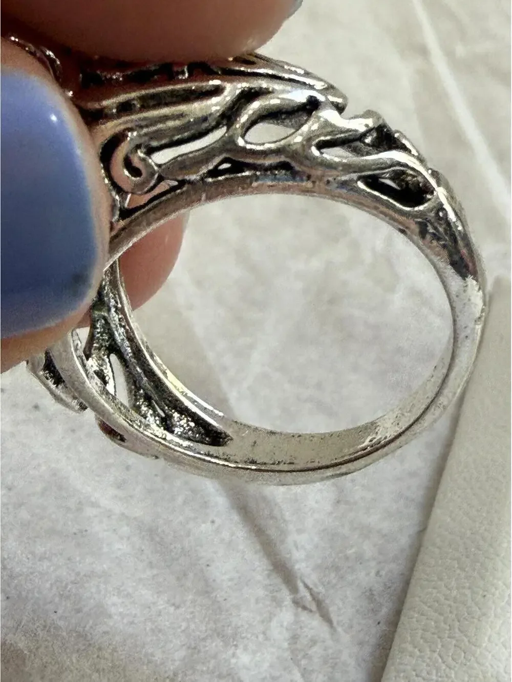 Vintage Style Silver Ring with Dark Red Gemstone Size 7.25